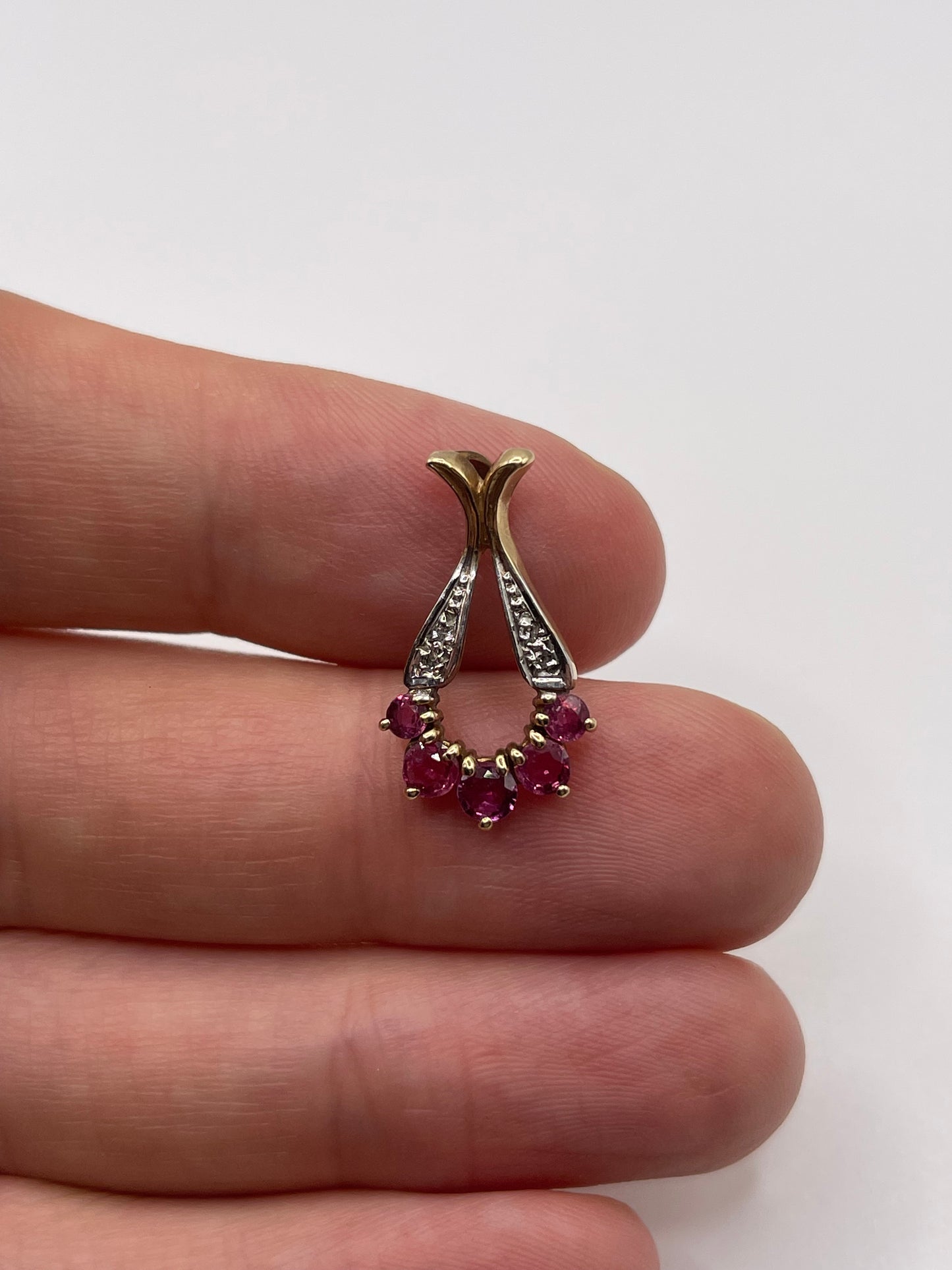 9ct gold ruby and diamond pendant