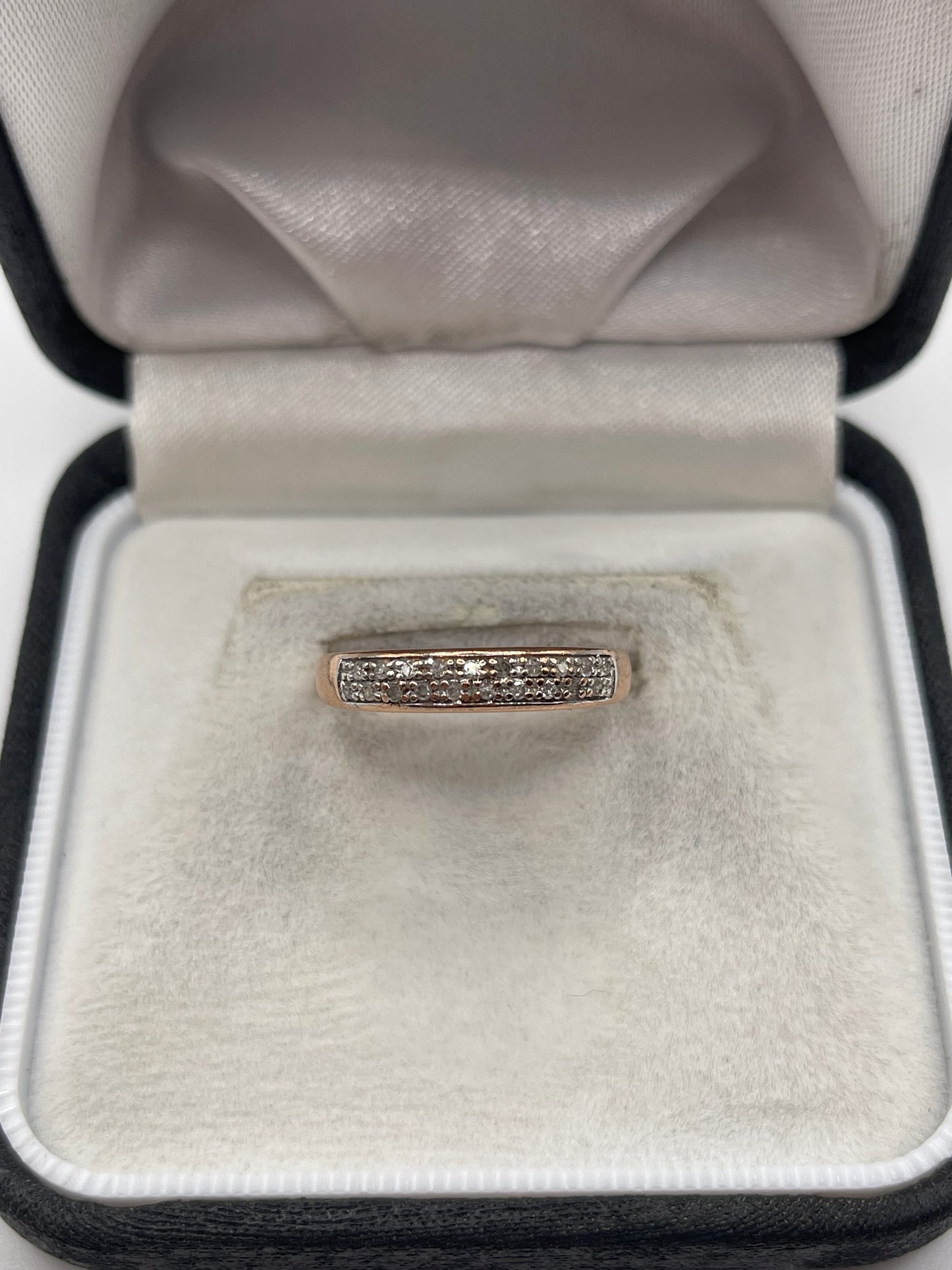 9ct rose gold diamond ring