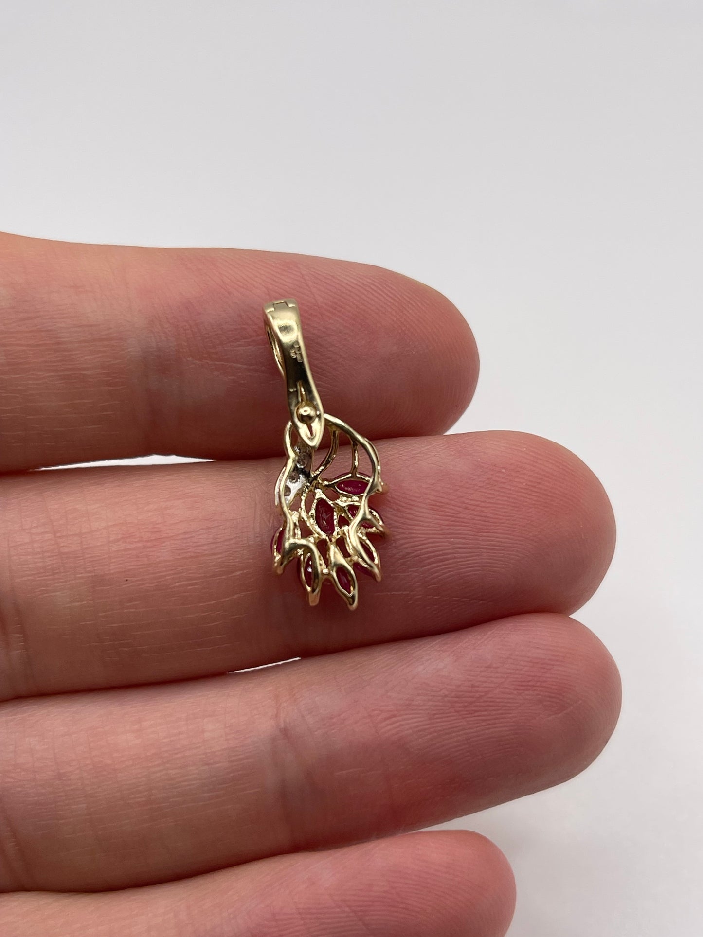 9ct gold ruby and diamond pendant