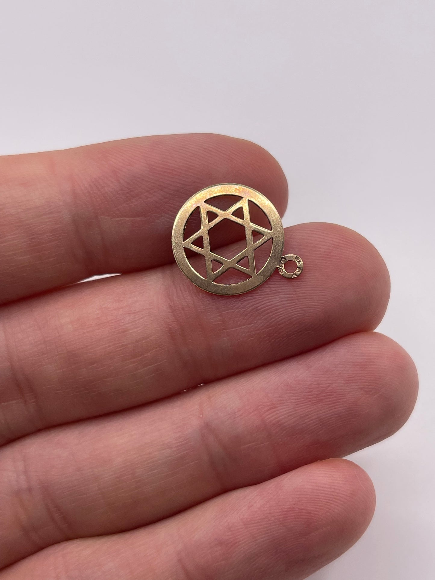 9ct gold Star of David pendant