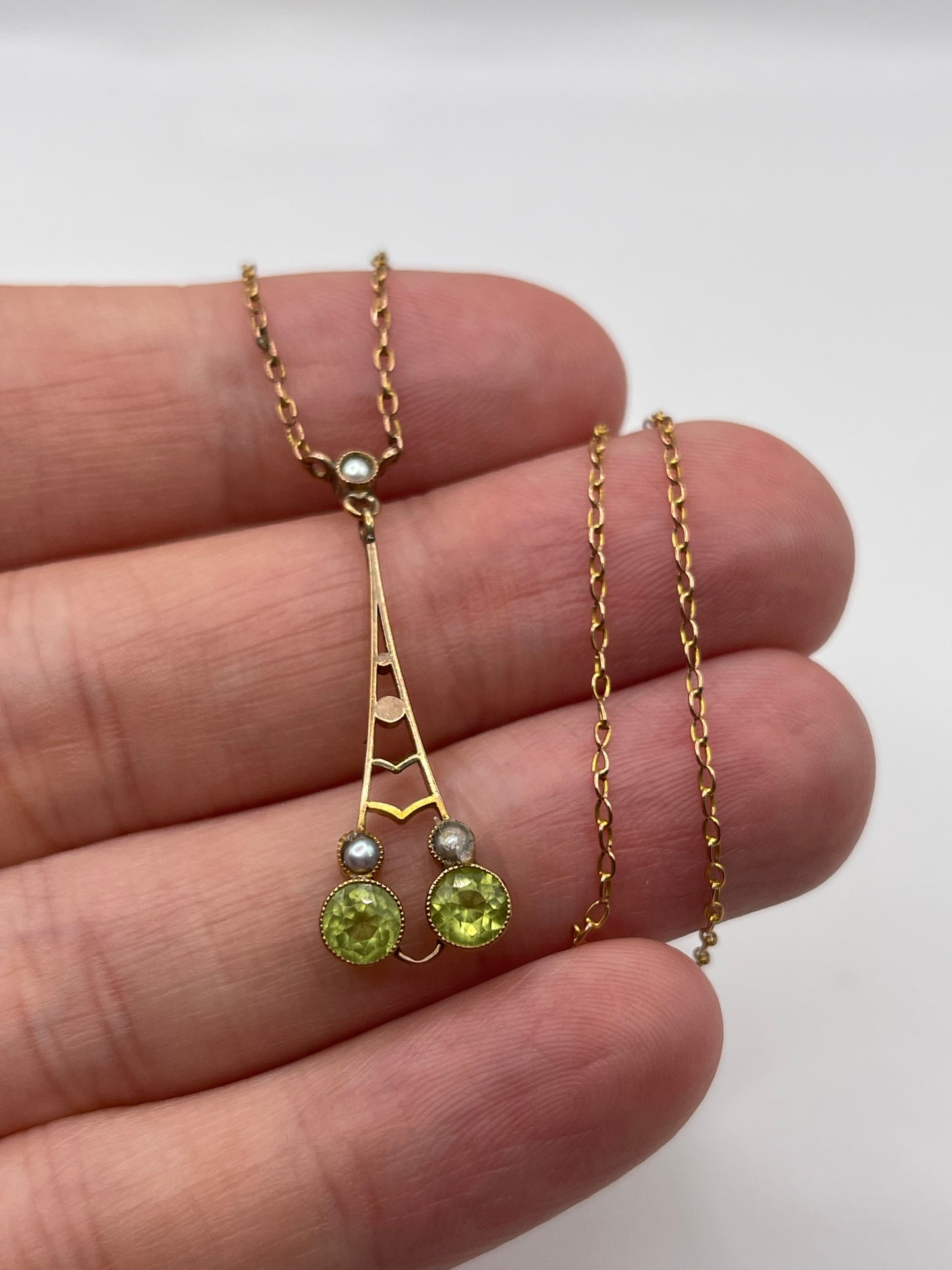 Antique 9ct gold peridot and pearl necklace