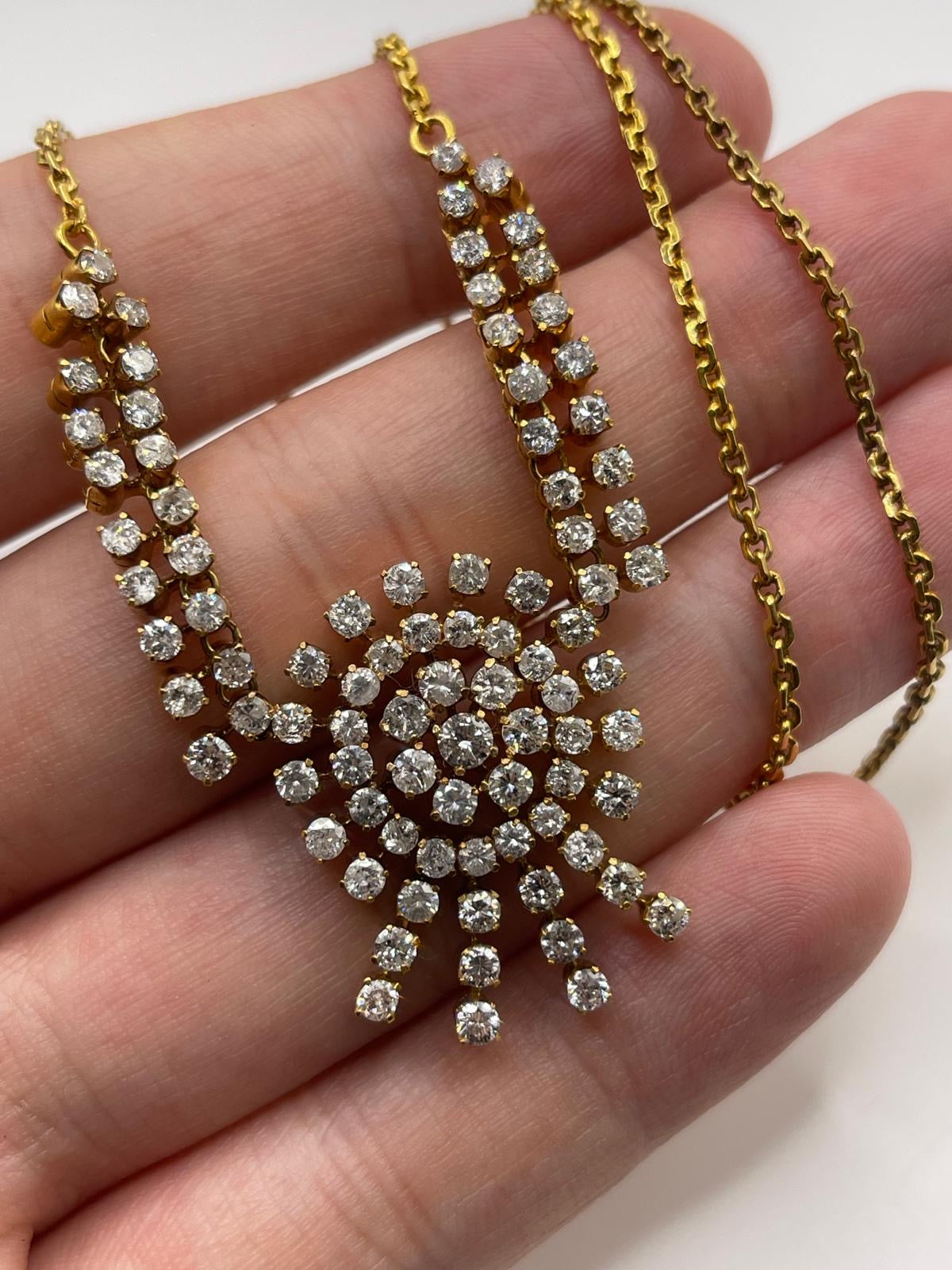 18ct gold 4.5ct diamond necklace