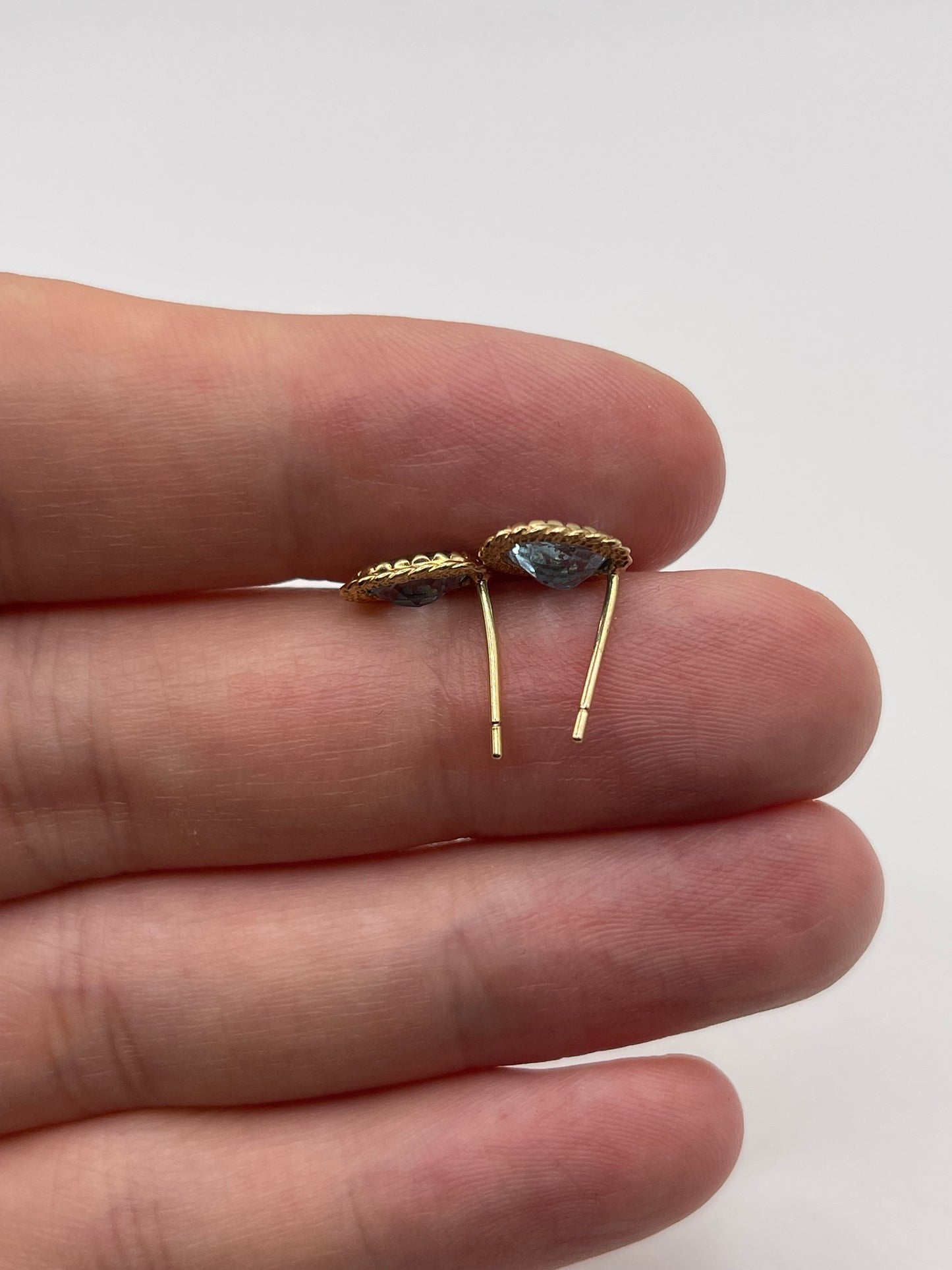 9ct gold topaz earrings