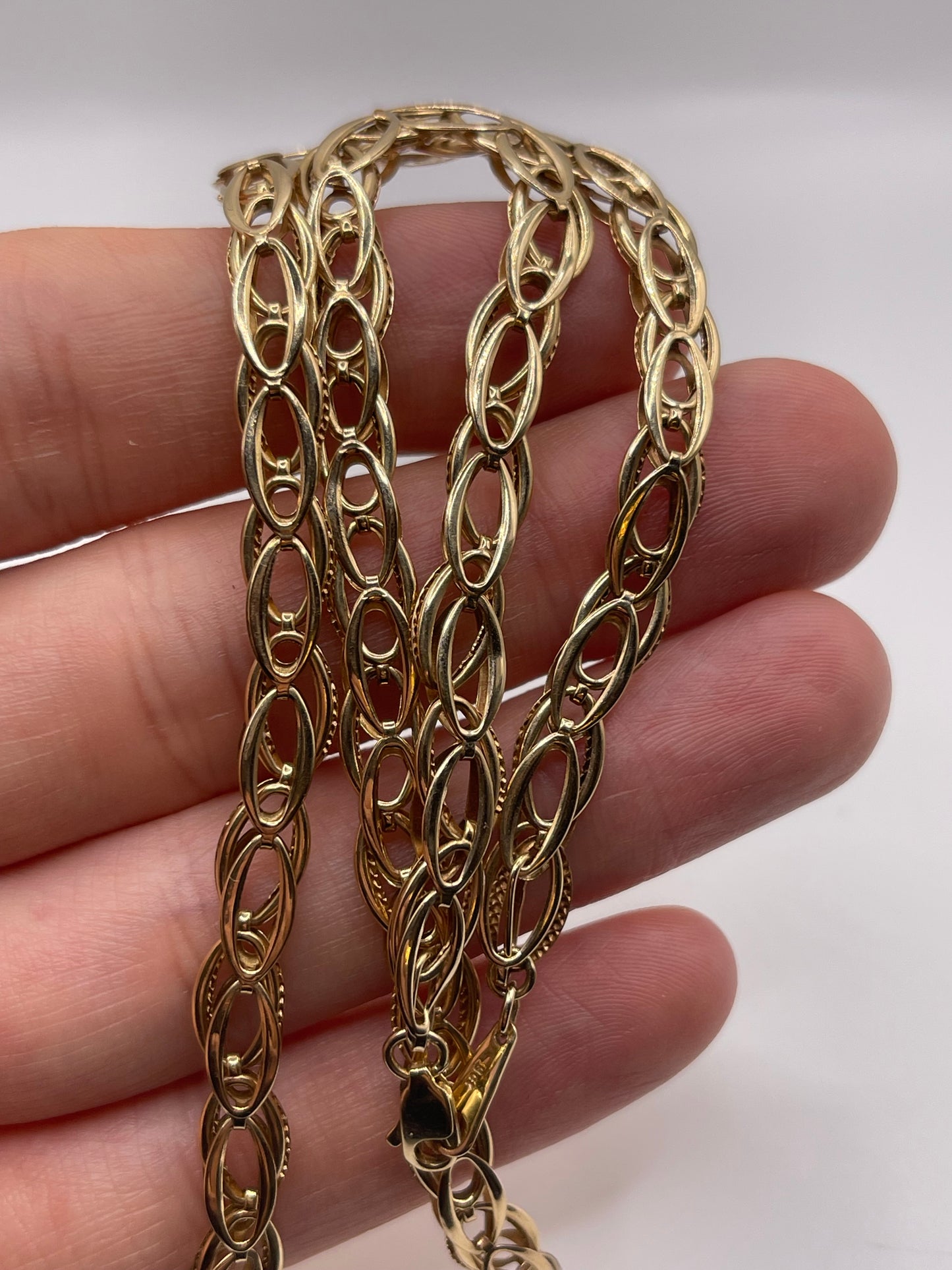 9ct gold chain 194