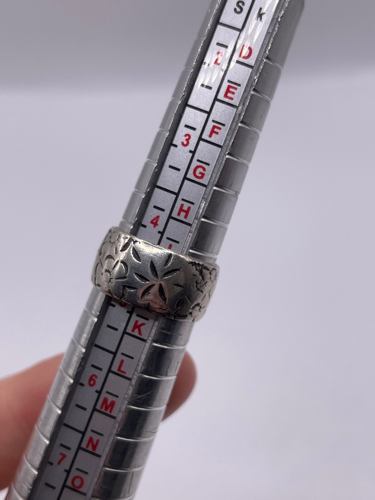 Silver engraved band