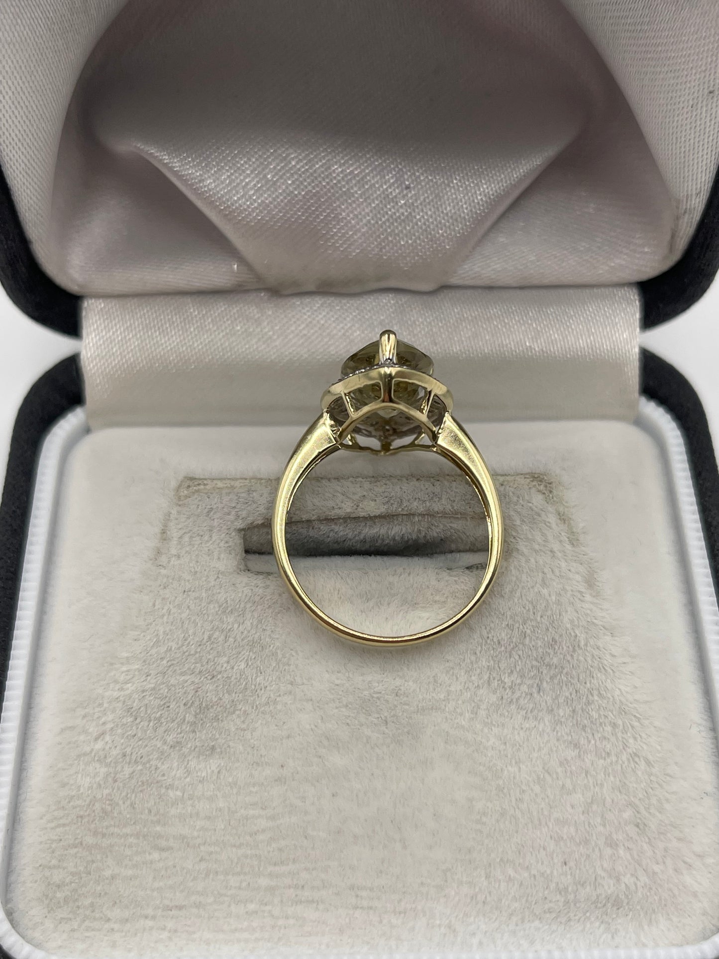 9ct gold citrine and diamond ring
