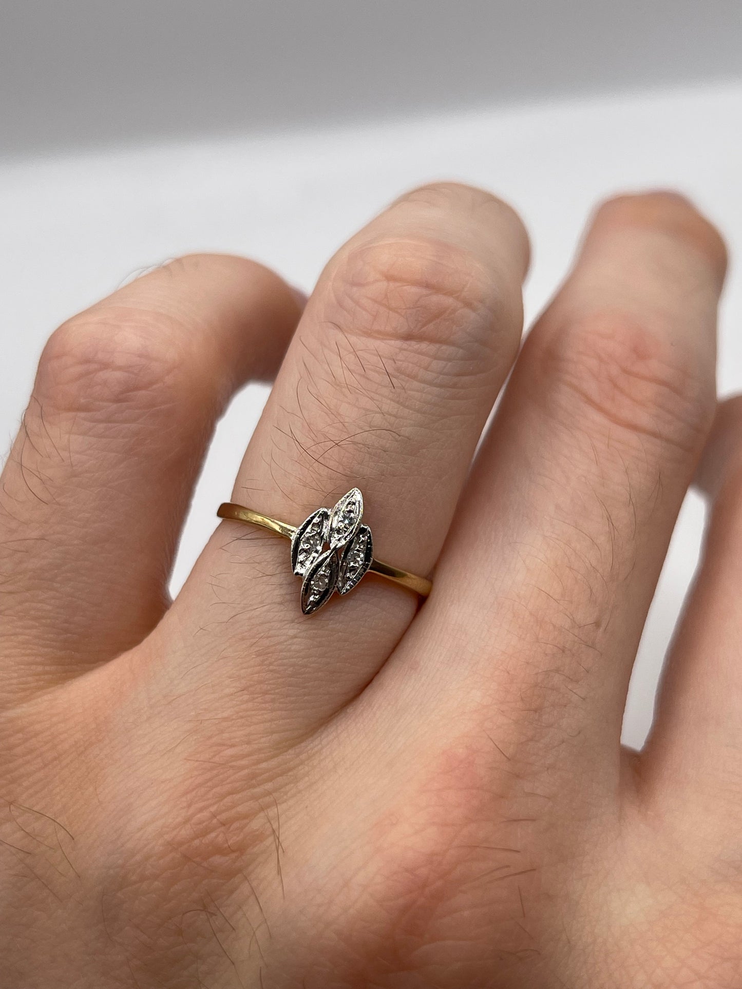 9ct gold diamond cluster ring