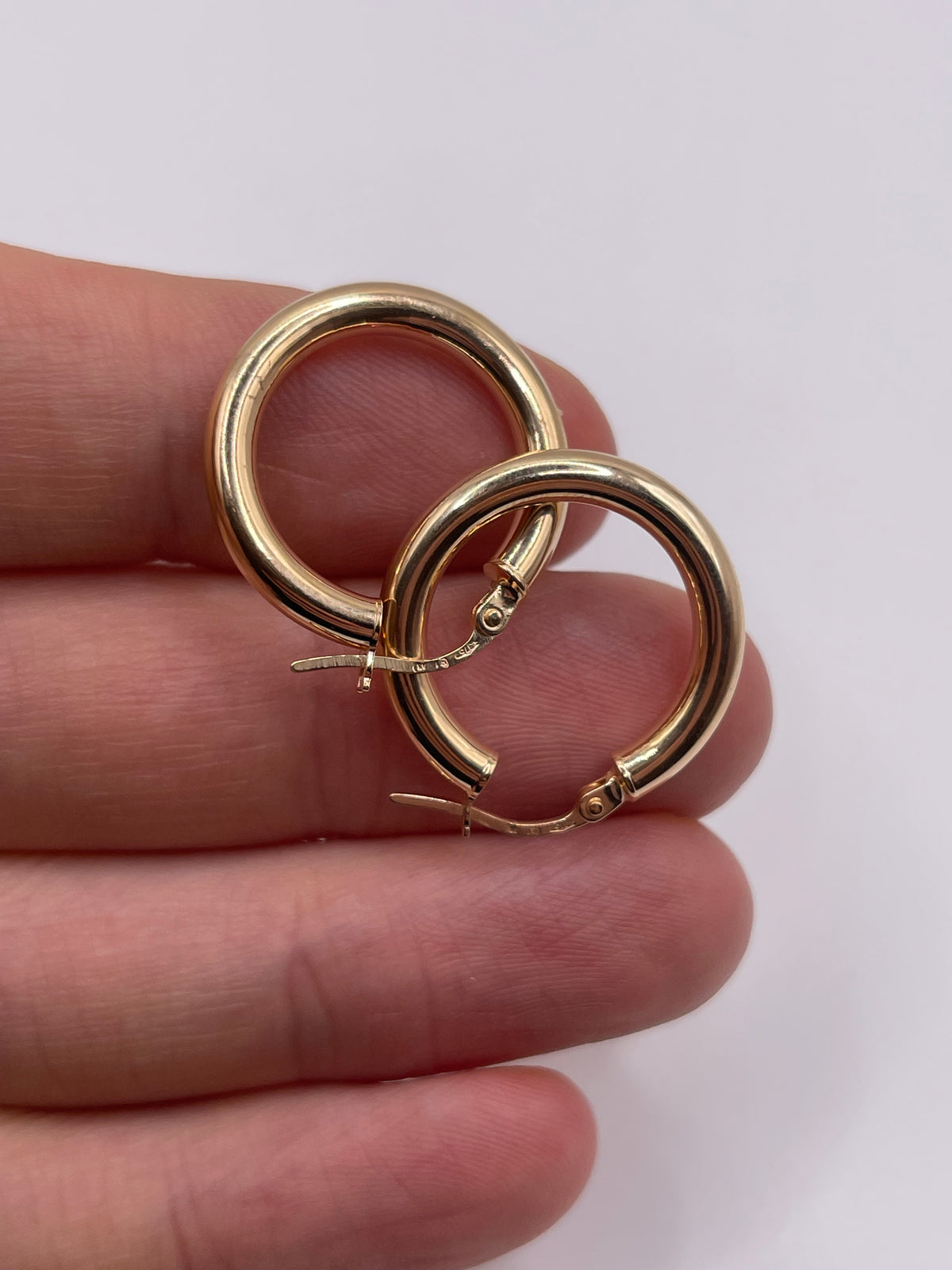 9ct gold creole earrings