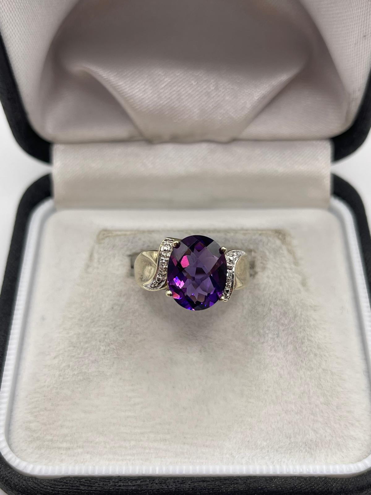 9ct gold amethyst and diamond ring