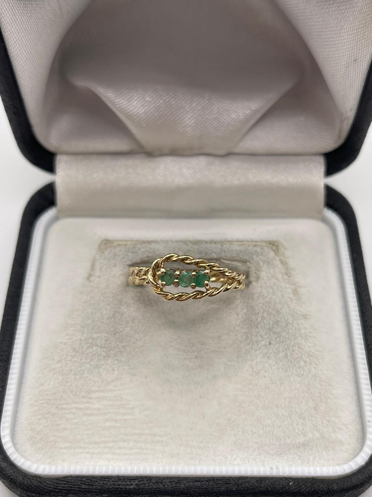 9ct gold emerald ring