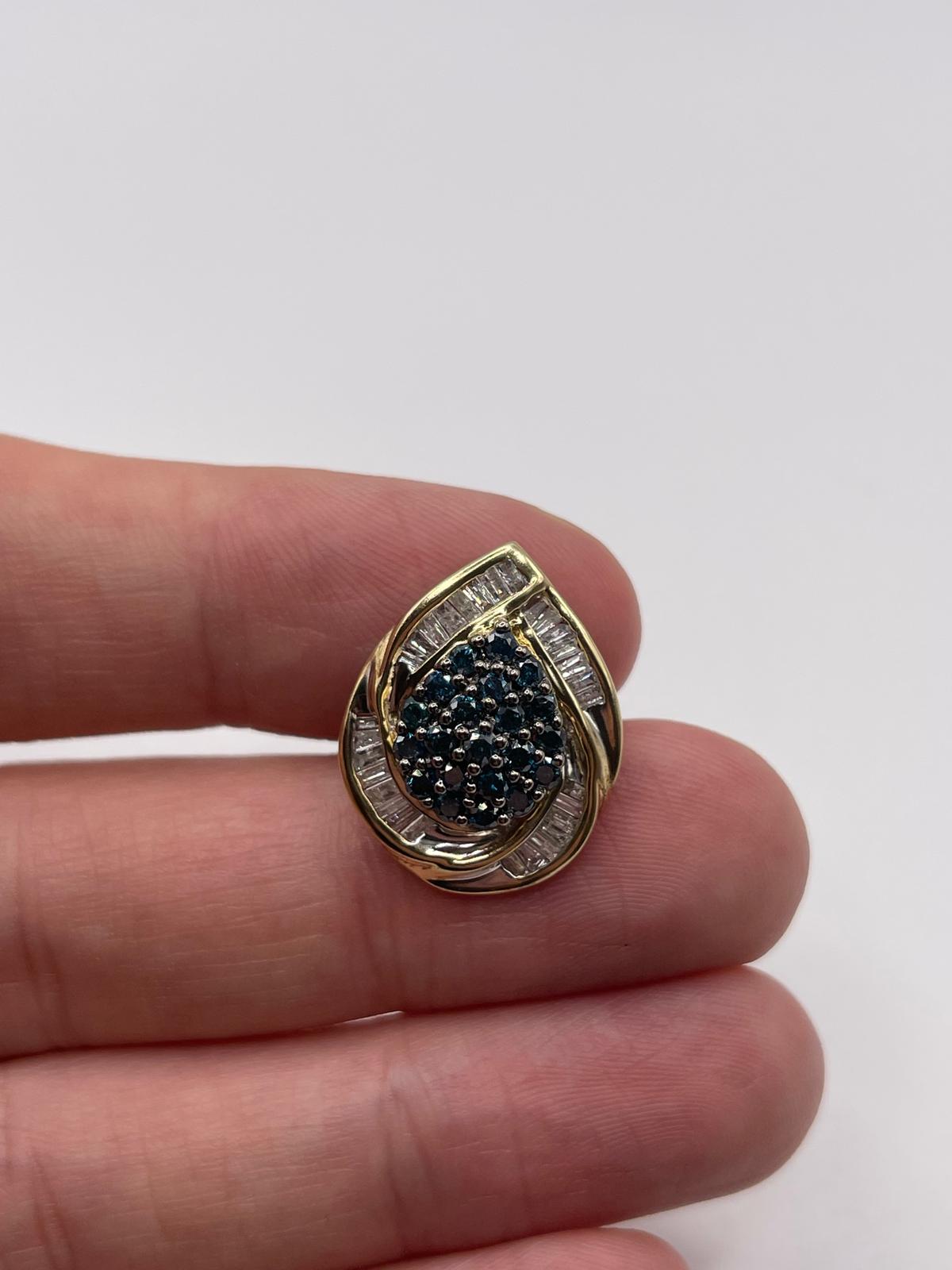 9ct gold diamond cluster pendant