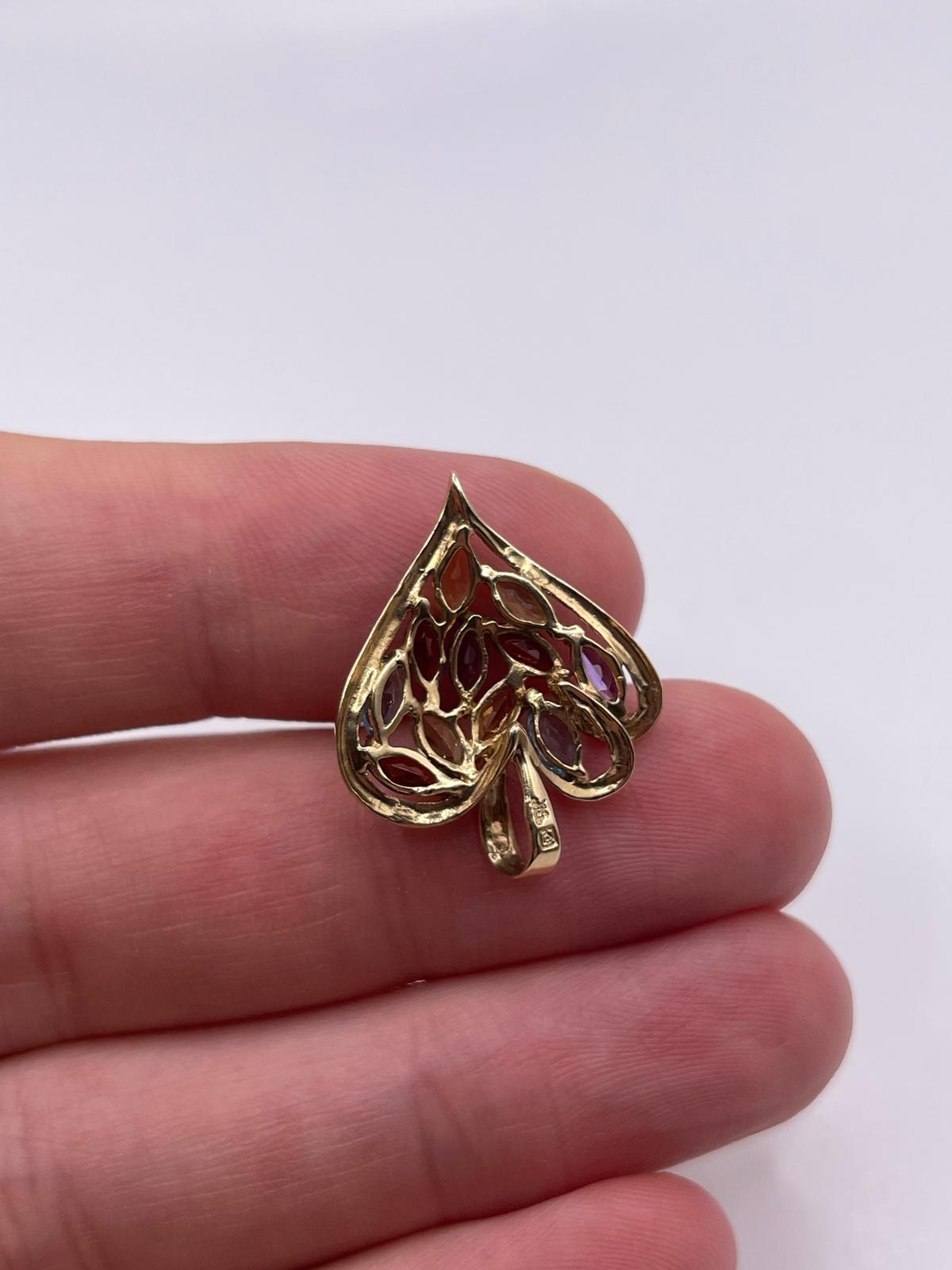 9ct gold multigem pendant
