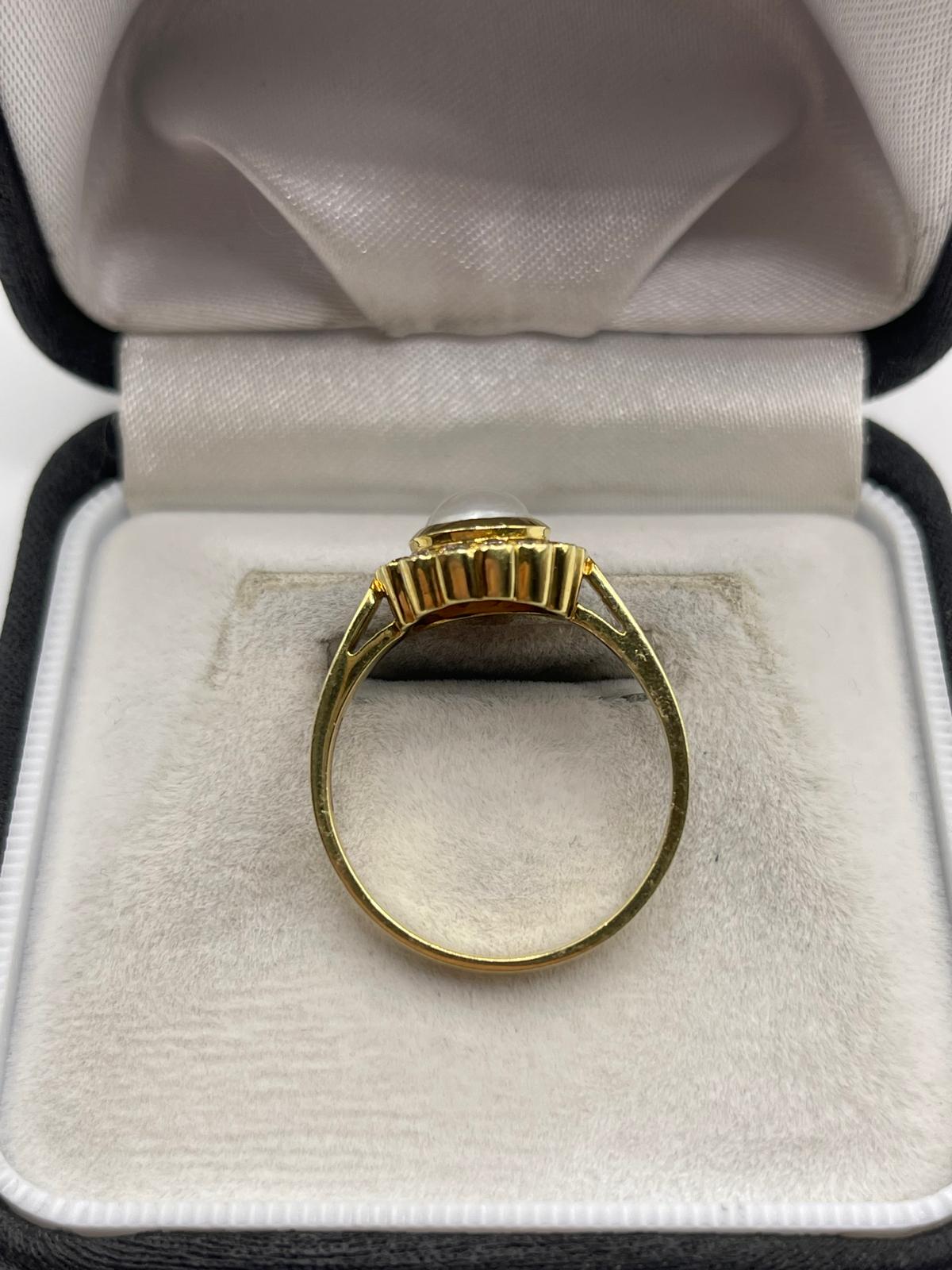 18ct gold pearl and diamond ring