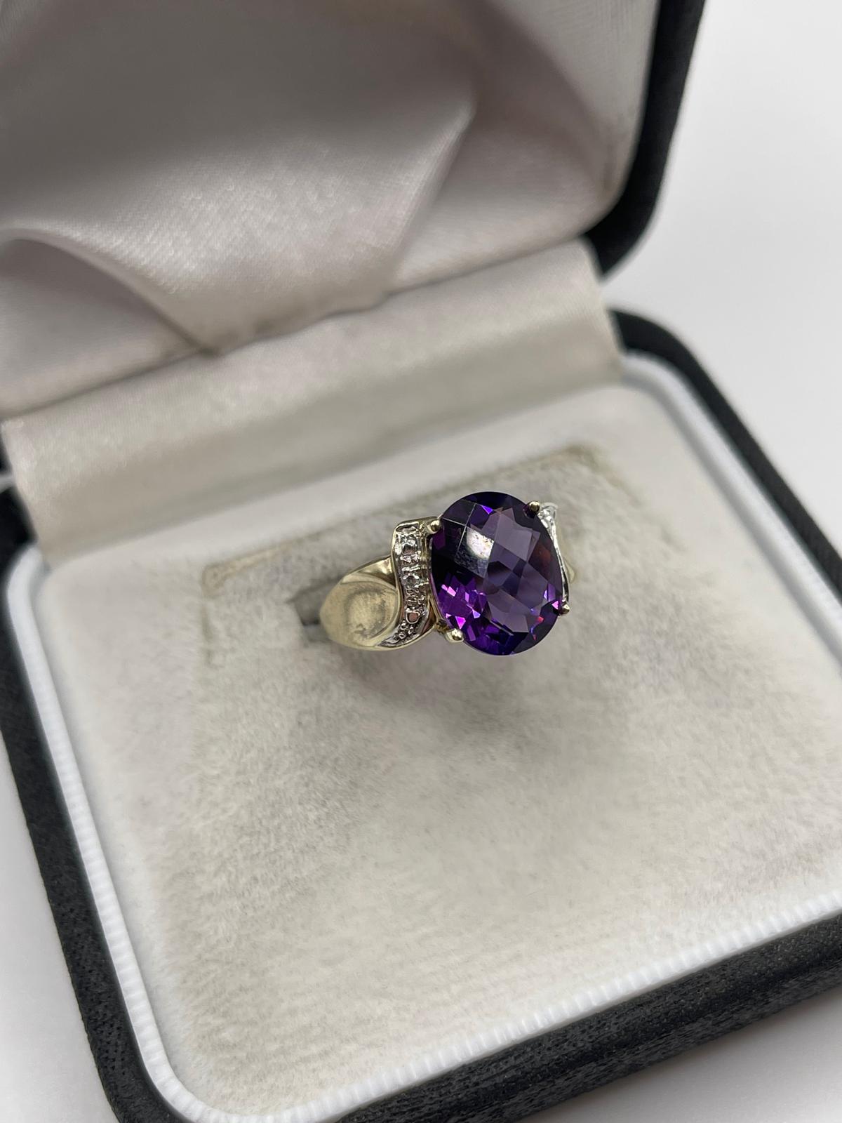 9ct gold amethyst and diamond ring