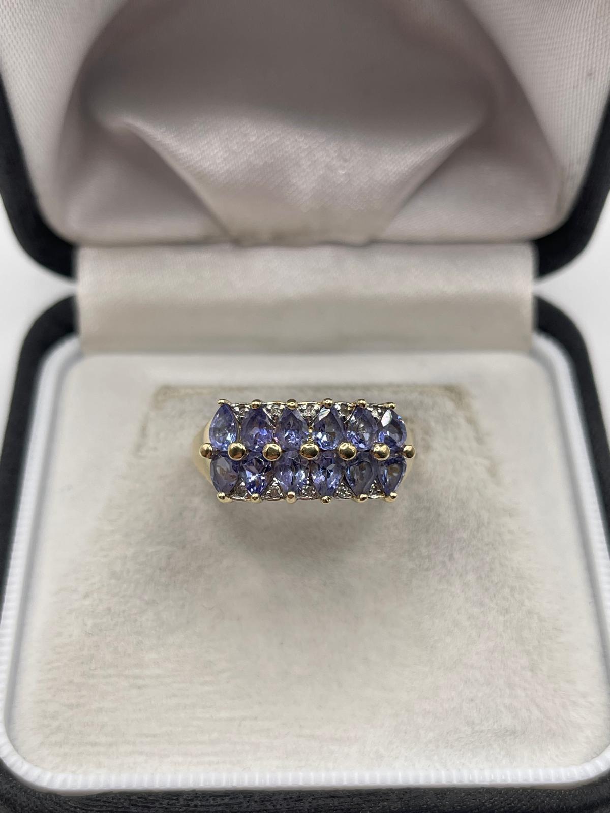 9ct gold tanzanite and diamond ring