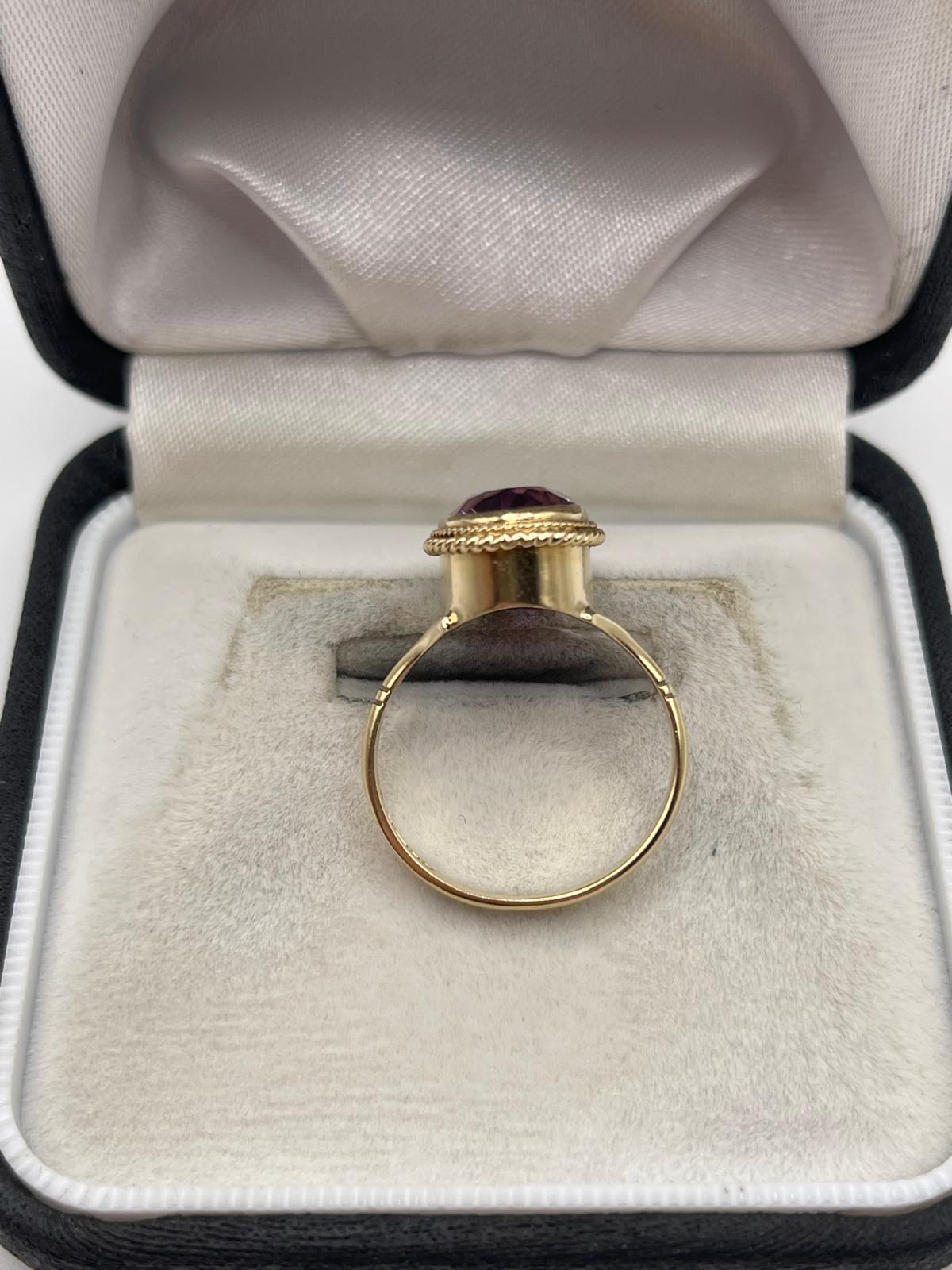 9ct gold amethyst ring