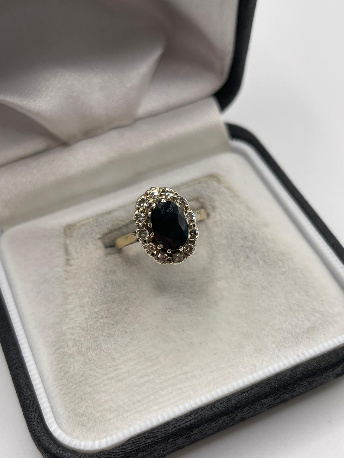 18ct gold sapphire and diamond ring