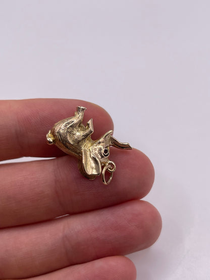 9ct gold garnet elephant charm