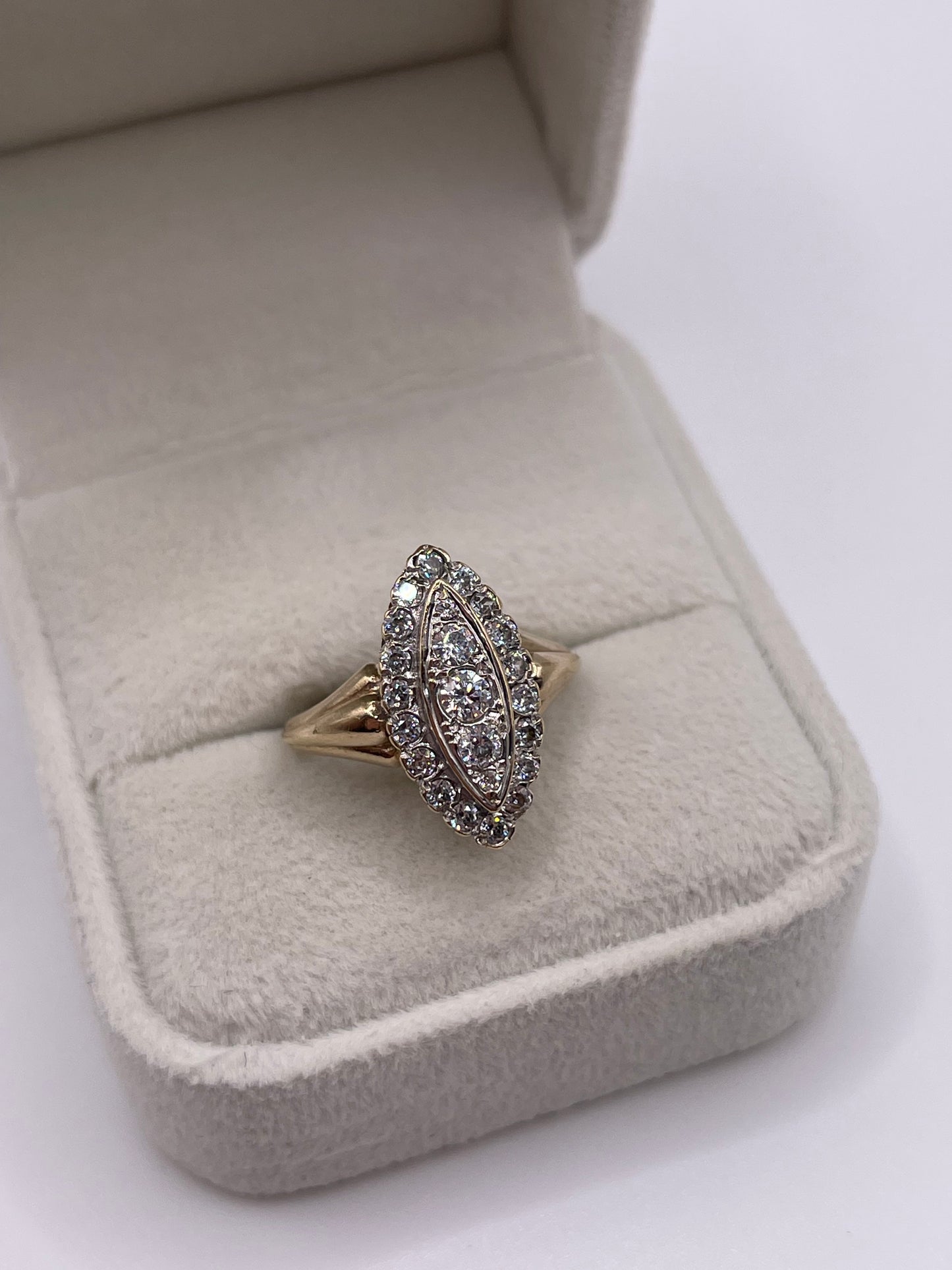 9ct gokd cz navette ring