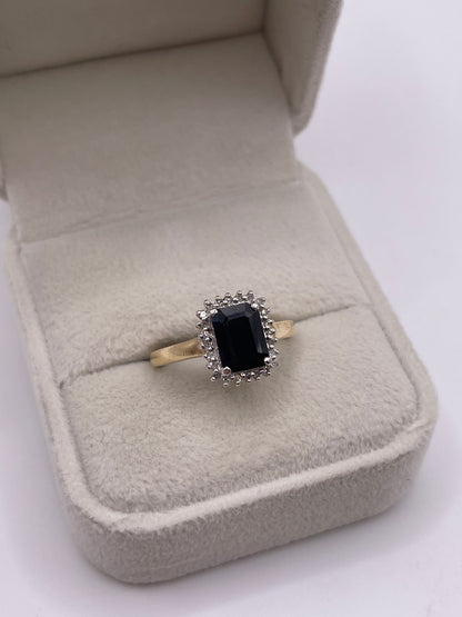 9ct gold sapphire and diamond ring