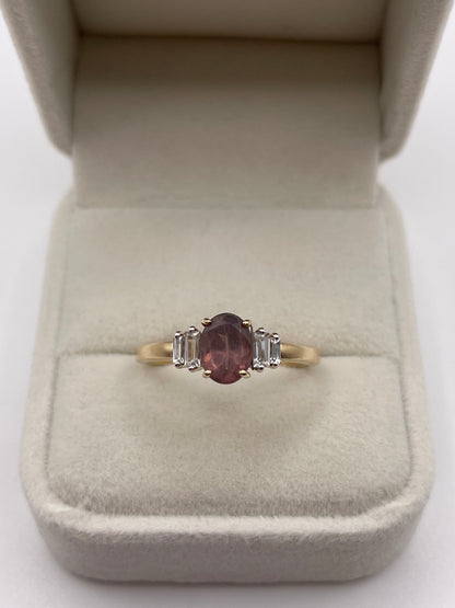 9ct gold quartz and zircon ring