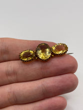 Load image into Gallery viewer, 15ct gold citrine brooch
