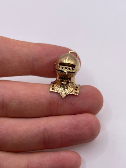 9ct gold armour charm