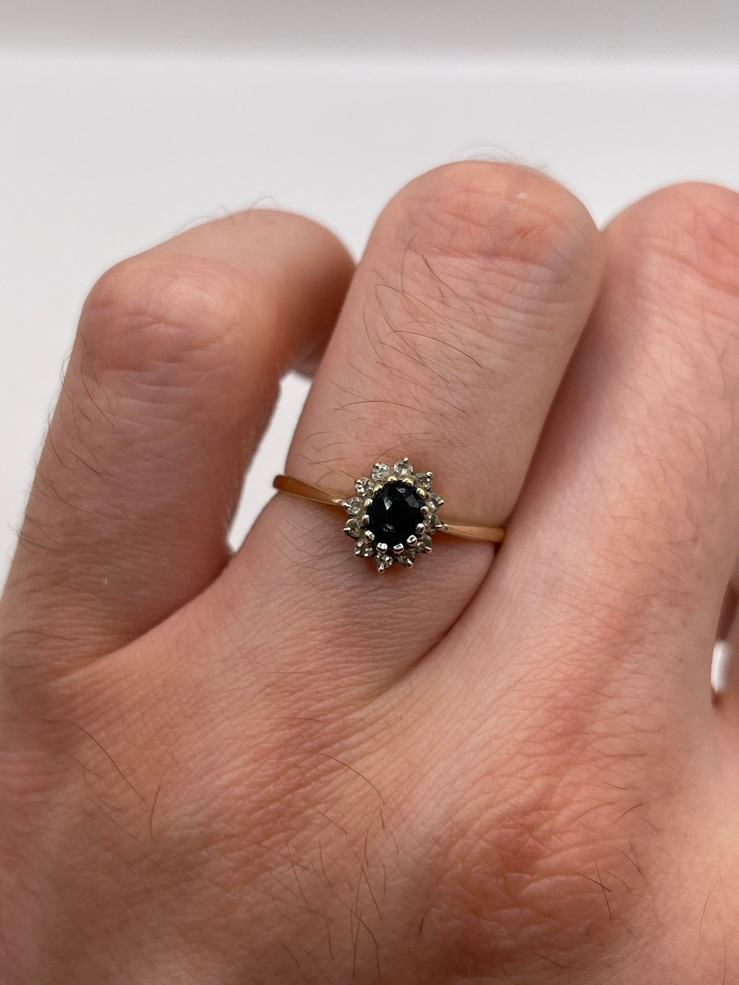 9ct gold sapphire and diamond ring