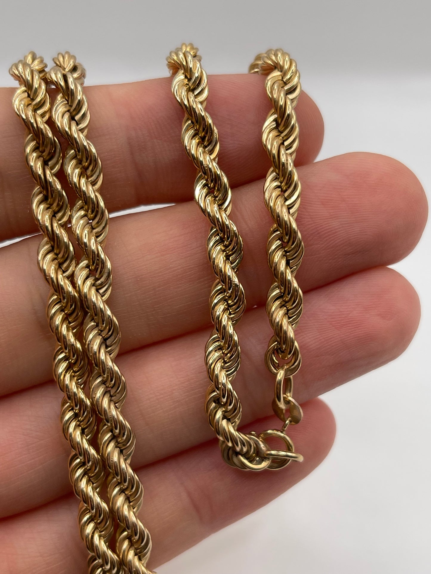 9ct gold chain 253