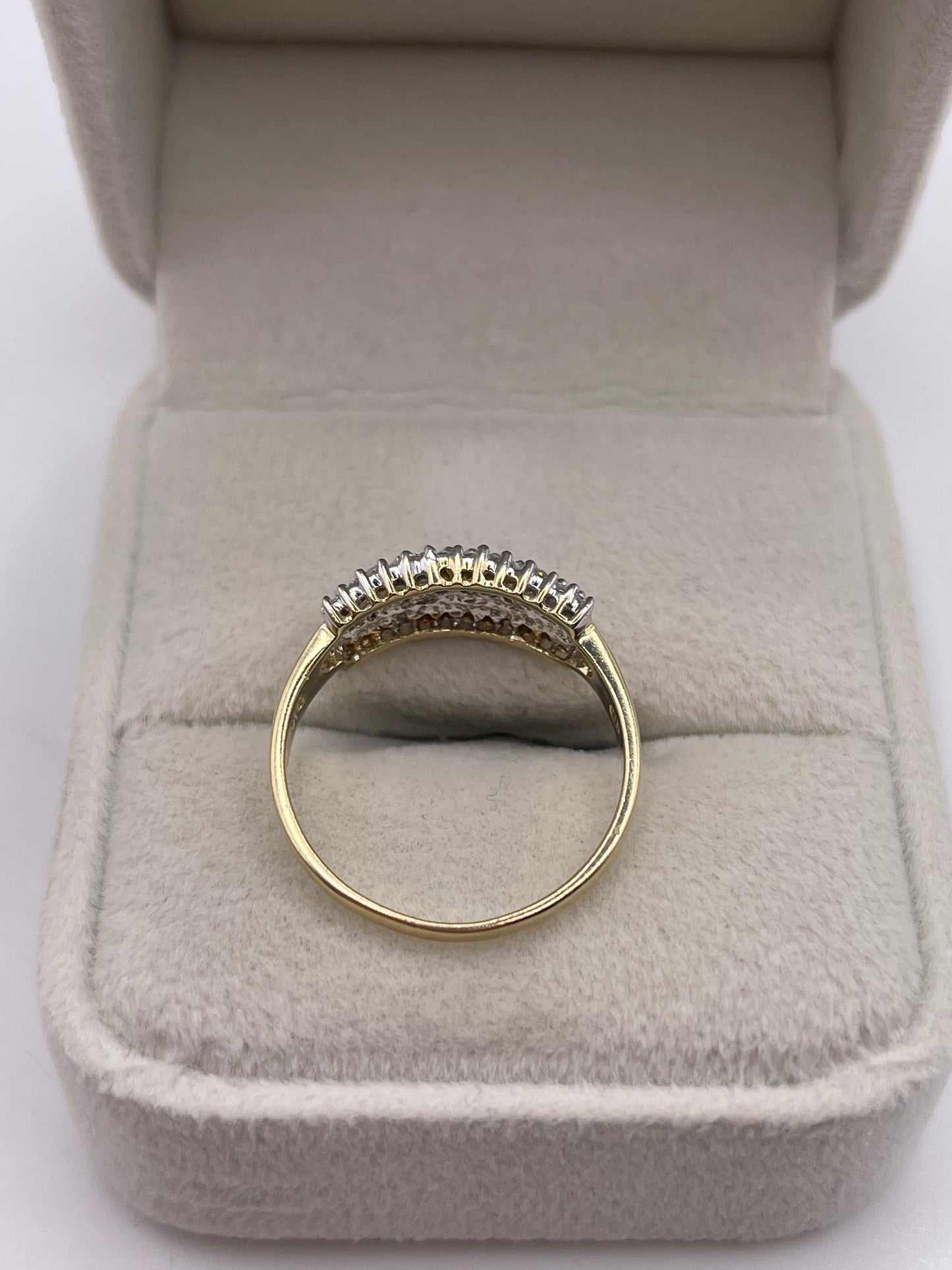 9ct gold diamond cluster ring