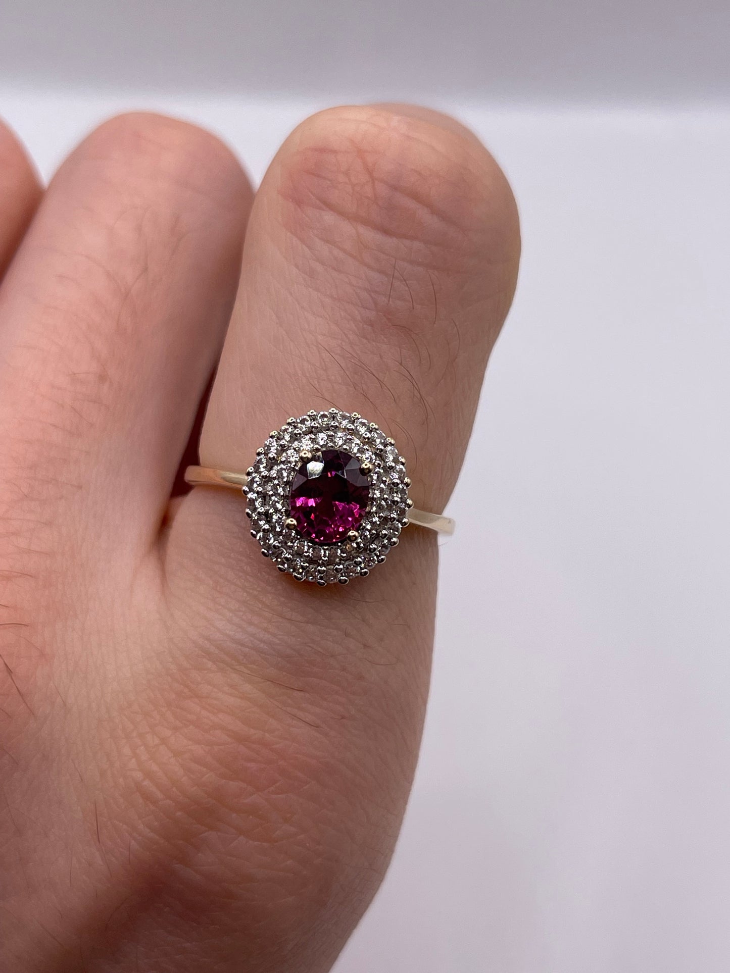 9ct gold spinel and zircon ring