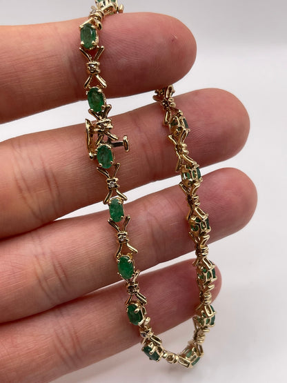 9ct gold emerald and diamond bracelet