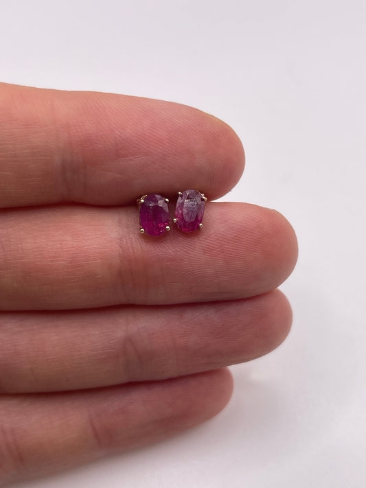 9ct gold ruby earrings