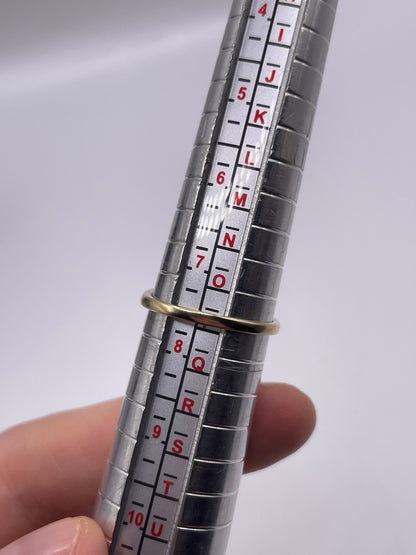 9ct gold quartz and diamond ring