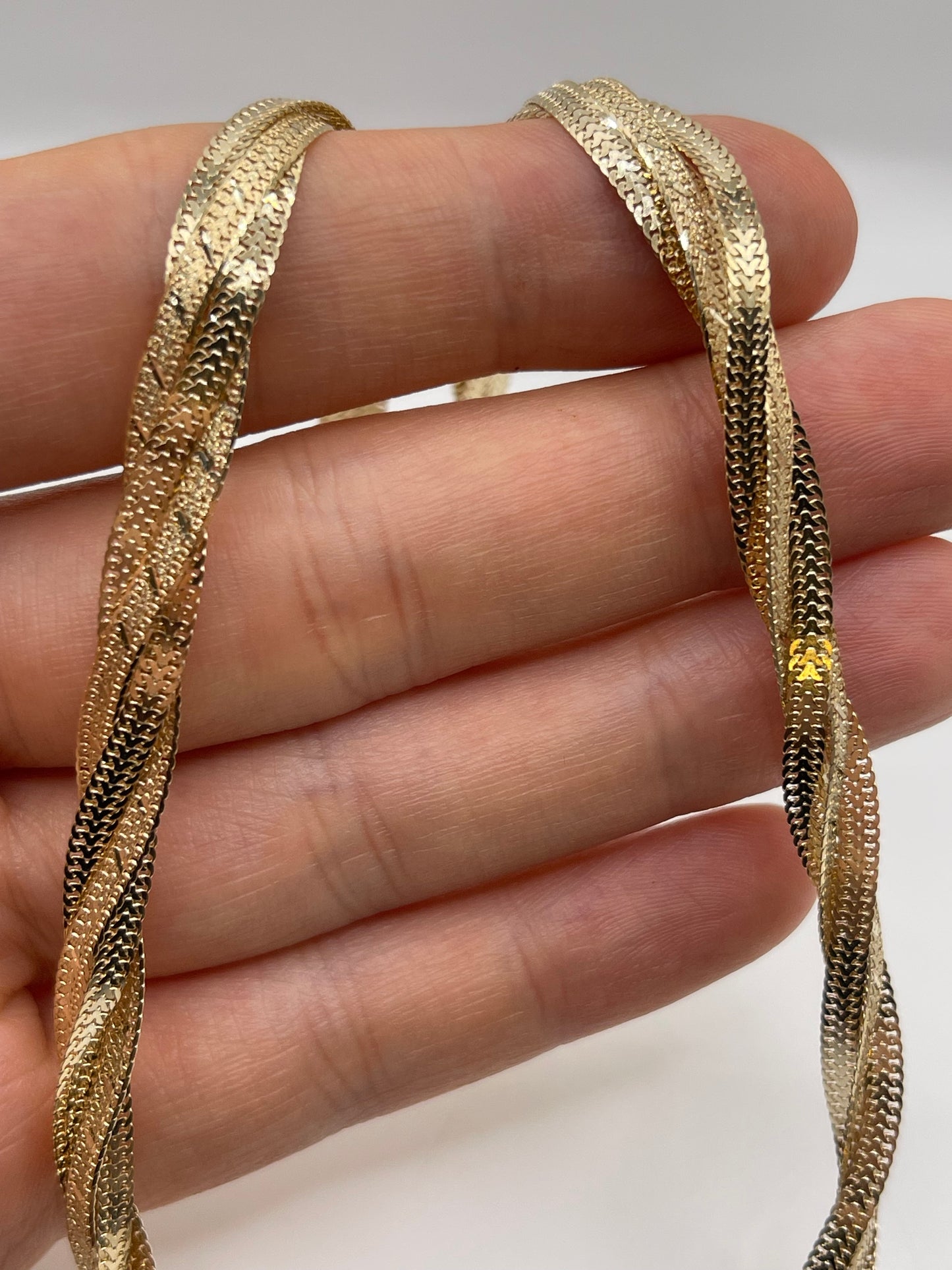9ct gold chain 504