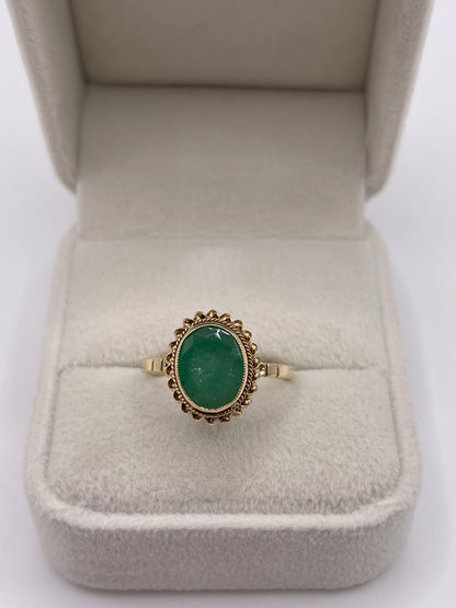 9ct gold emerald ring