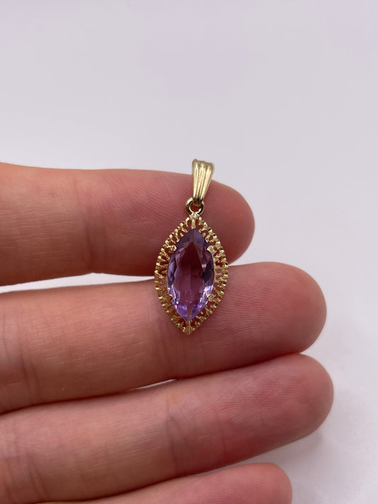 9ct gold amethyst pendant