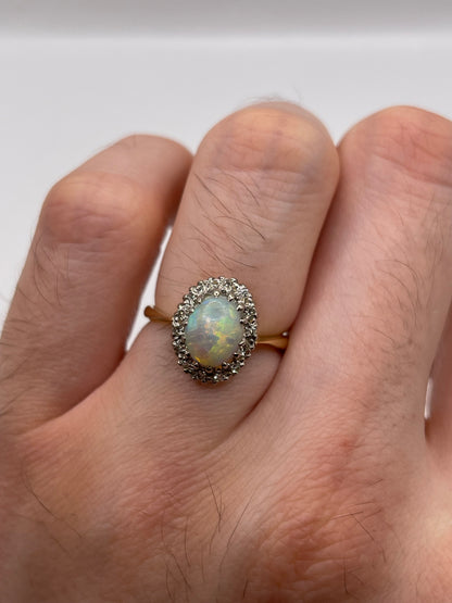 18ct gold opal and diamond ring