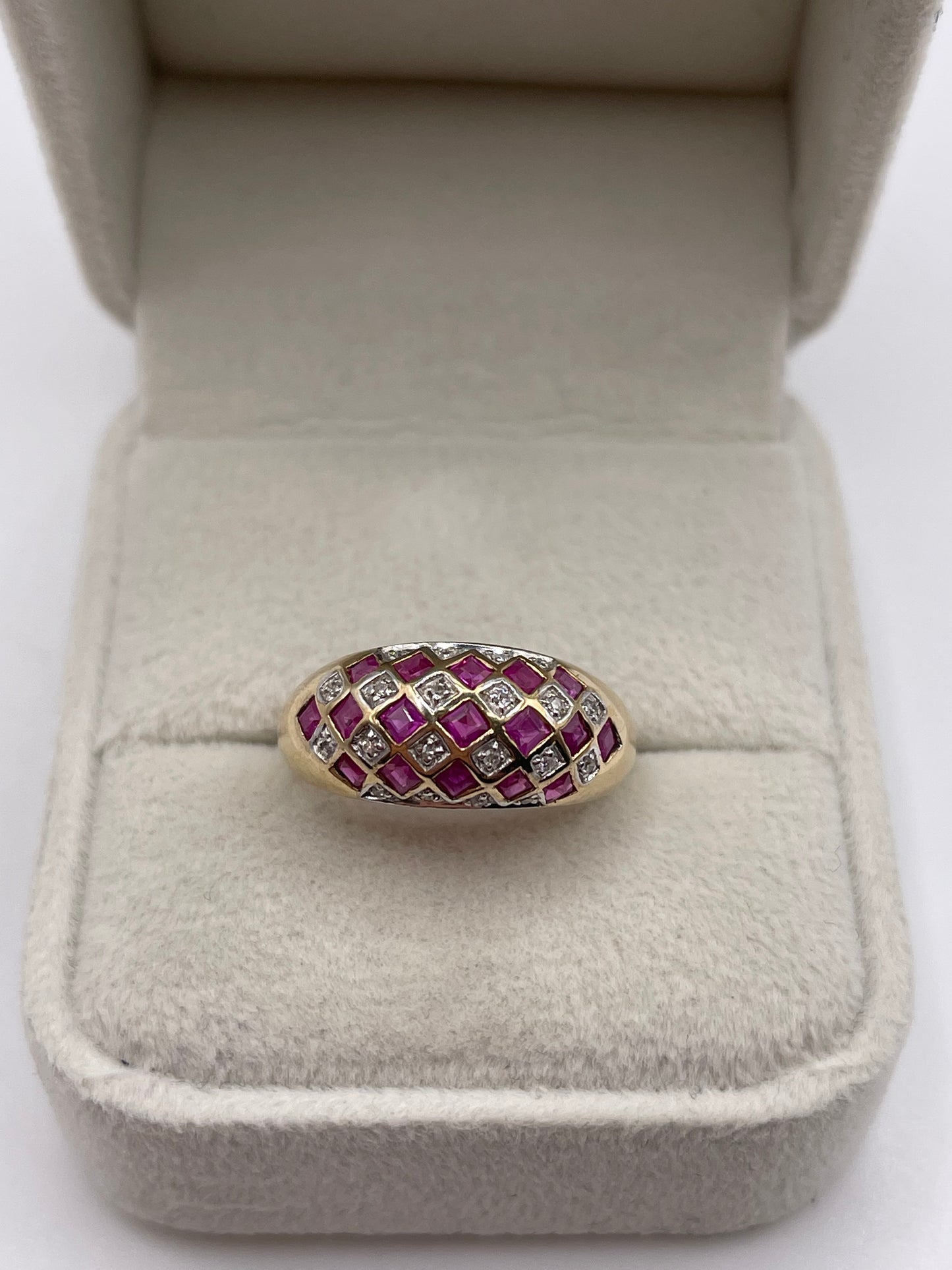 9ct gold ruby and diamond cluster ring