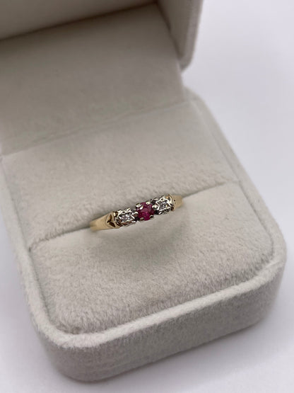 9ct gold ruby and diamond ring