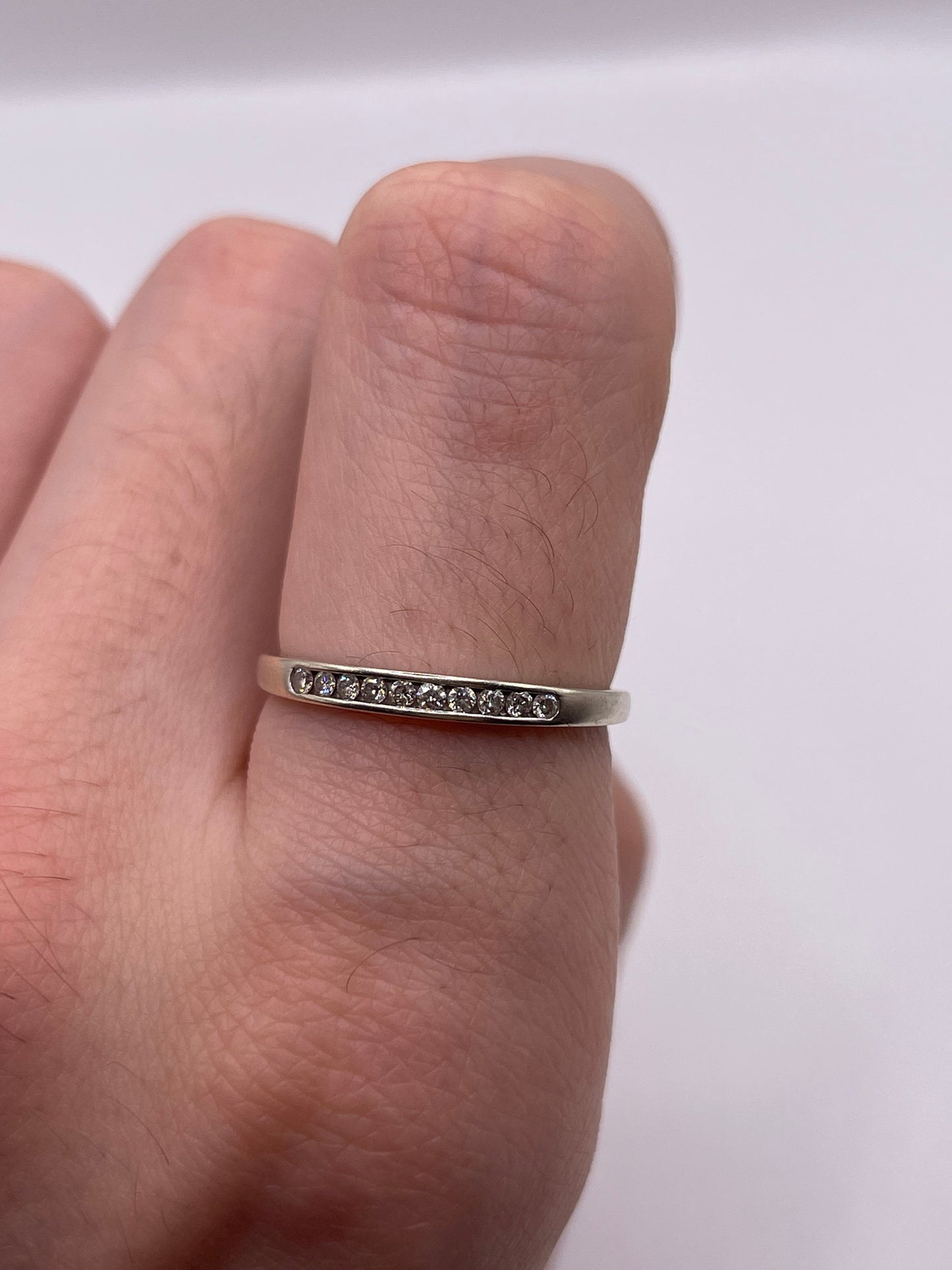 9ct white gold diamond ring
