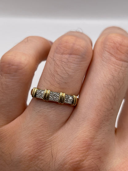 9ct gold diamond ring