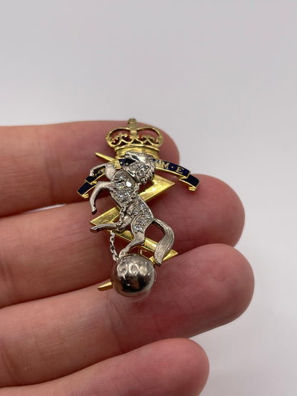 18ct gold enamel and diamond brooch