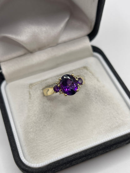 9ct gold amethyst and diamond ring