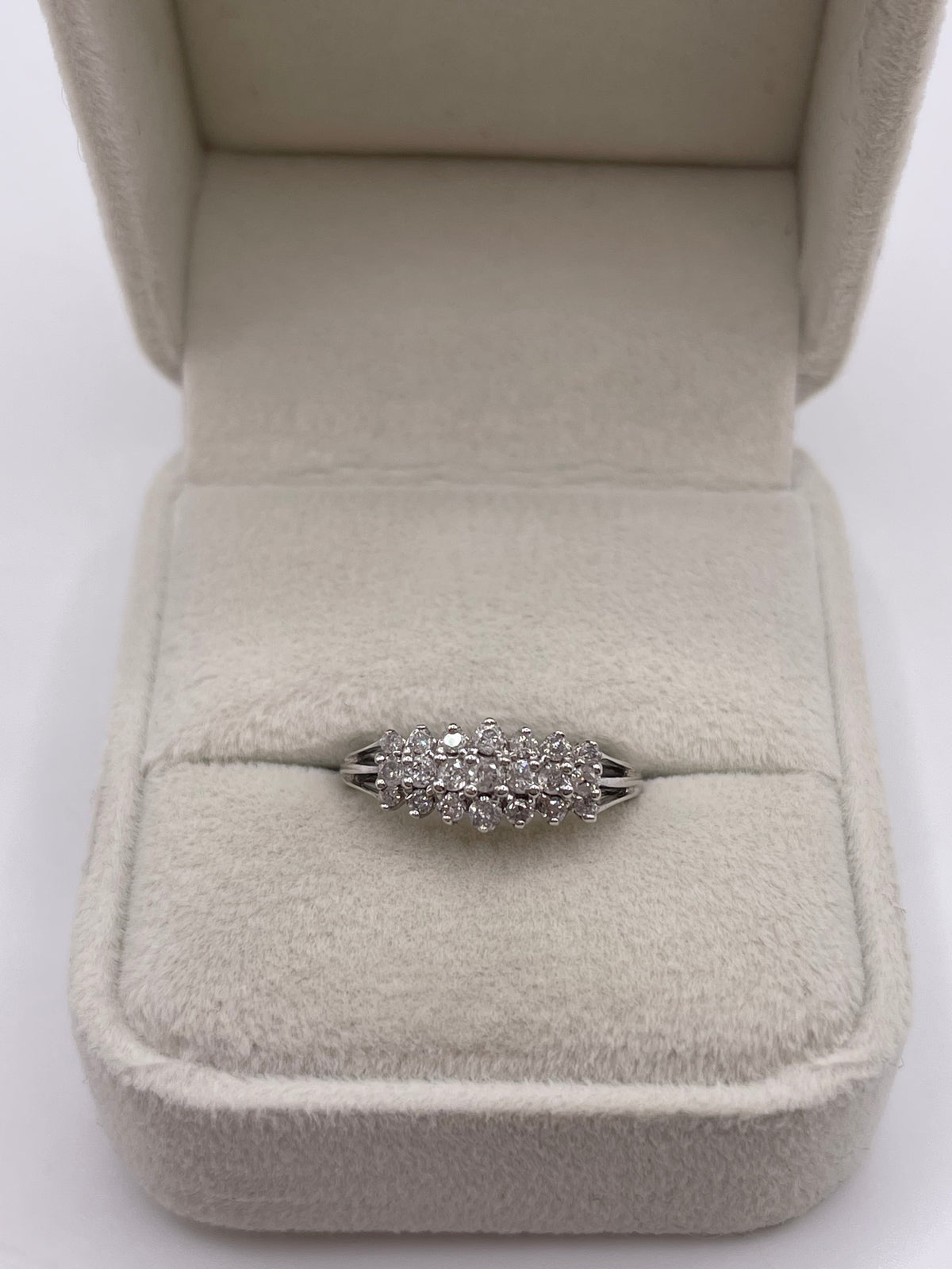 9ct white gold diamond cluster ring
