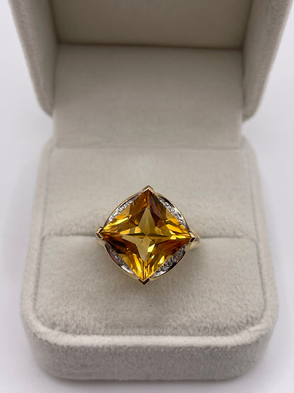 9ct gold citrine and diamond ring