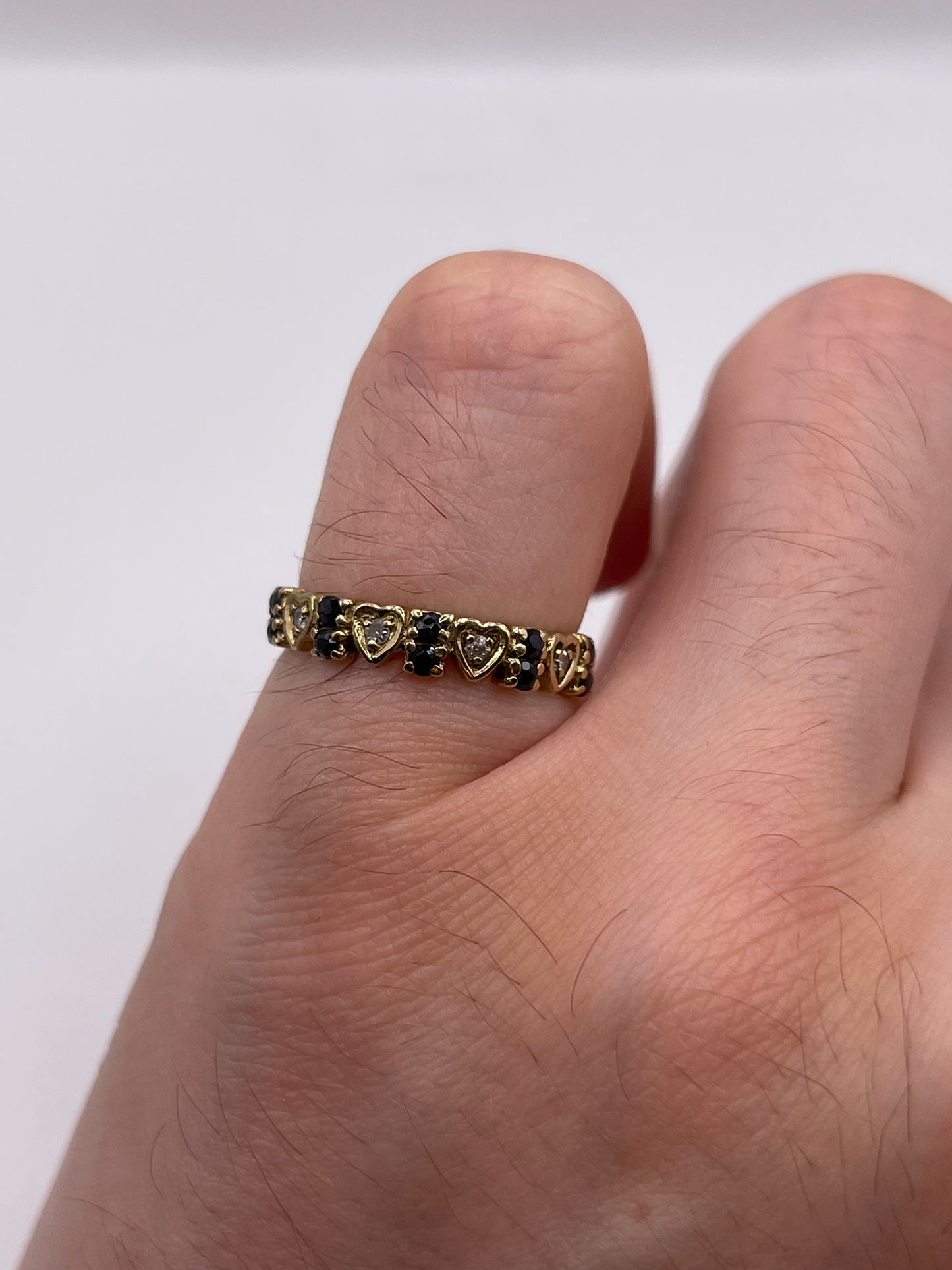 9ct gold sapphire and diamond ring