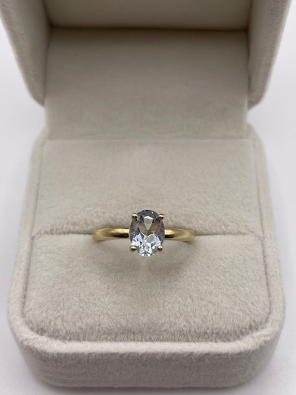 9ct gold aquamarine ring