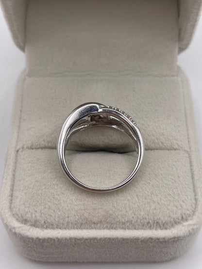 9ct white gold diamond cluster ring