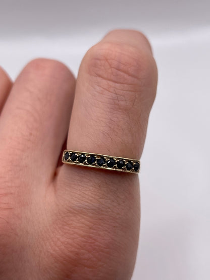 9ct gold sapphire ring